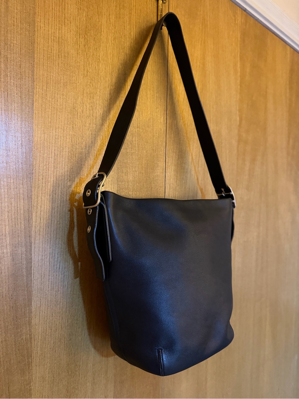 Coach Black Leather Bucket Bag Adjustable Strap Shoulder Hobo- Style 9186 - Picture 16 of 16